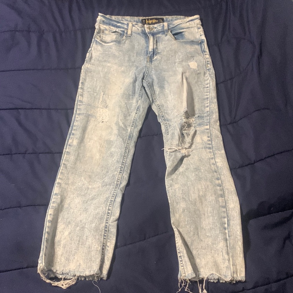Light wash girls jeans
